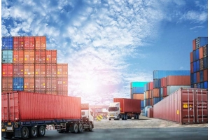 如何處理國際物流中的貨物拼箱和整箱運輸?