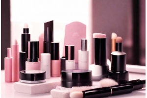 化妝品為什么不能空運到國外?還有哪些包裹不能空運?